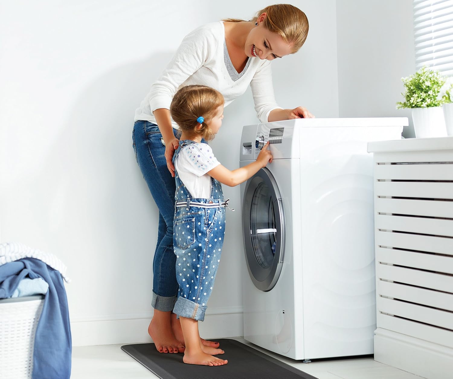 ComfiLife Anti Fatigue Floor Mat – 3/4 Inch Thick Perfect Kitchen Mats for Floor – 20″ x 32″ Black